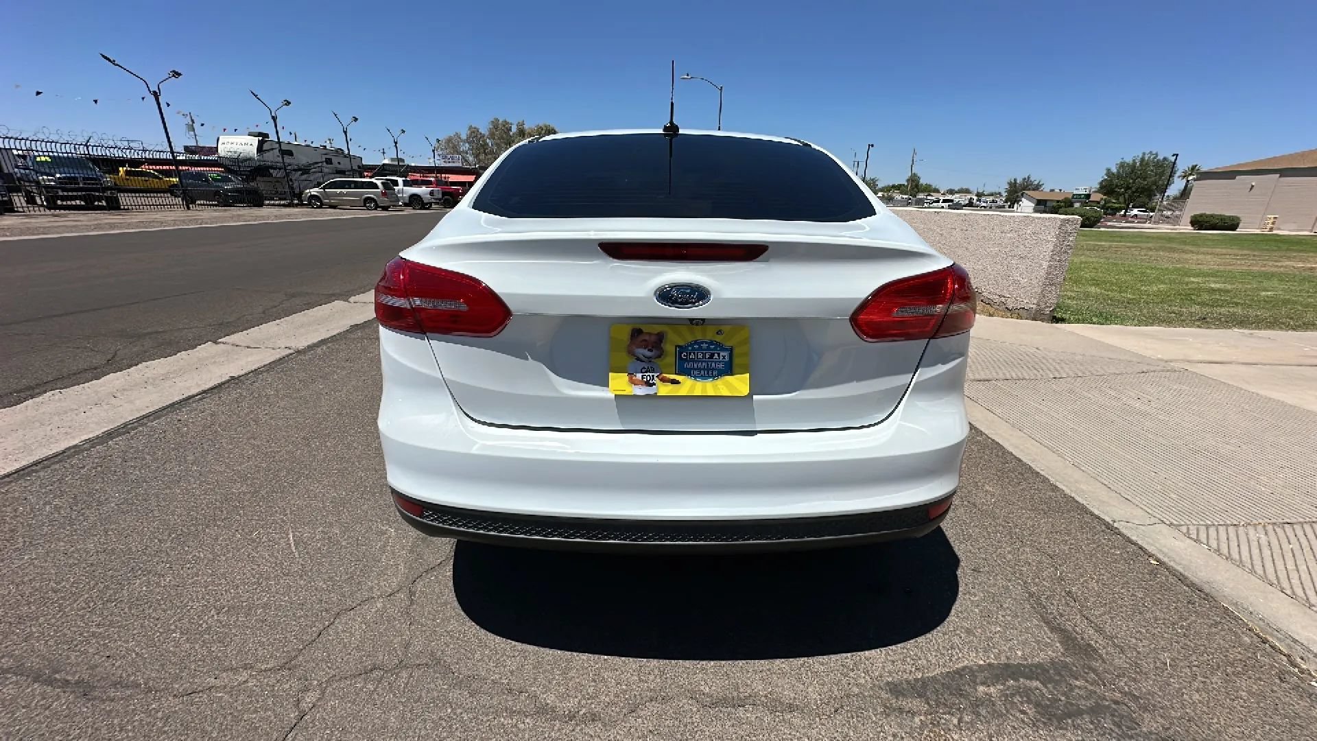 Used 2017 Ford Focus SE FWD image 3