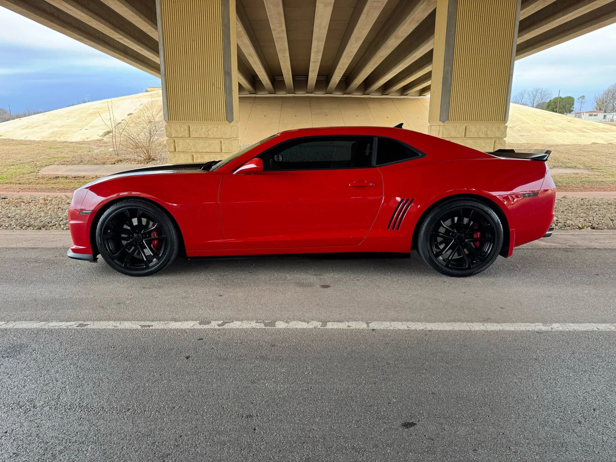 Used 2013 Chevrolet Camaro SS w/ SS Performance Package image 6