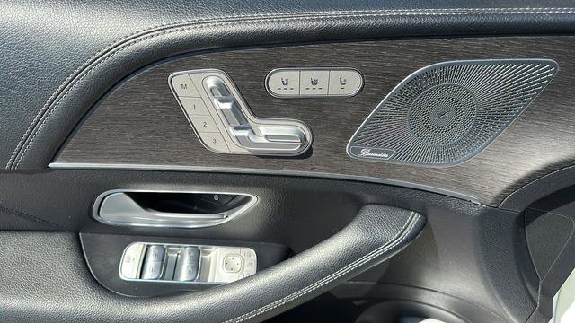 Used 2020 Mercedes-Benz GLE 450 4MATIC image 9