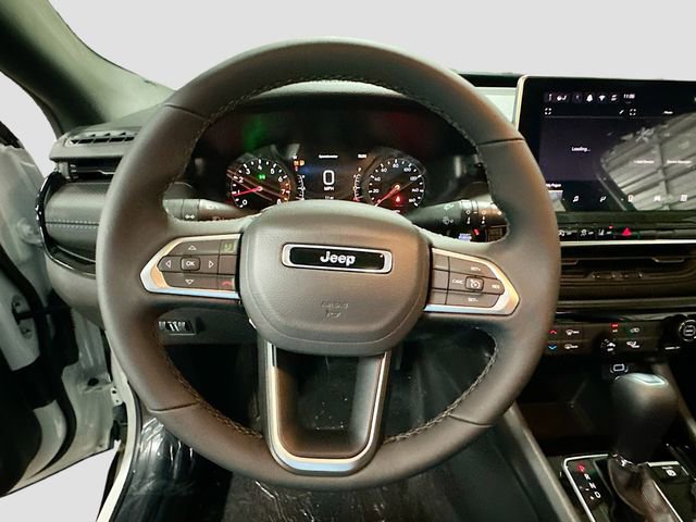 New 2026 Jeep Compass Latitude image 12