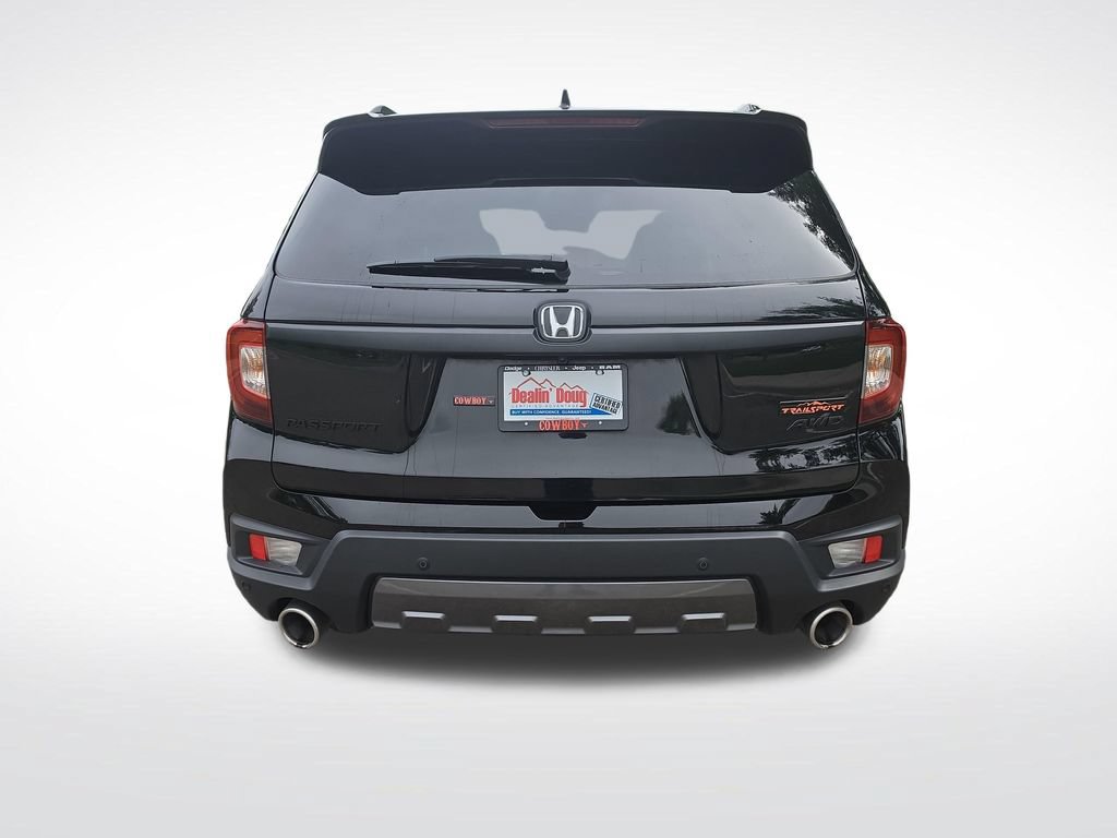 Used 2022 Honda Passport TrailSport image 4