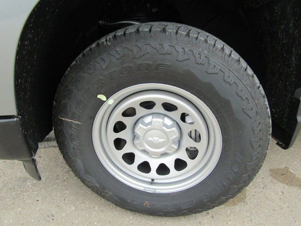 New 2026 Chevrolet Silverado 1500 W/T w/ WT Value Package AWD/4WD image 24