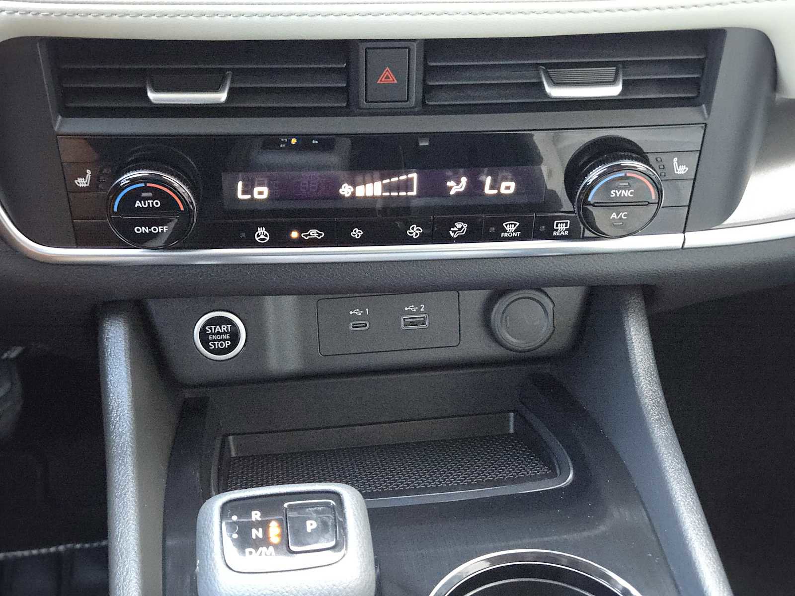 Used 2023 Nissan Rogue SV w/ SV Premium B Package FWD image 20