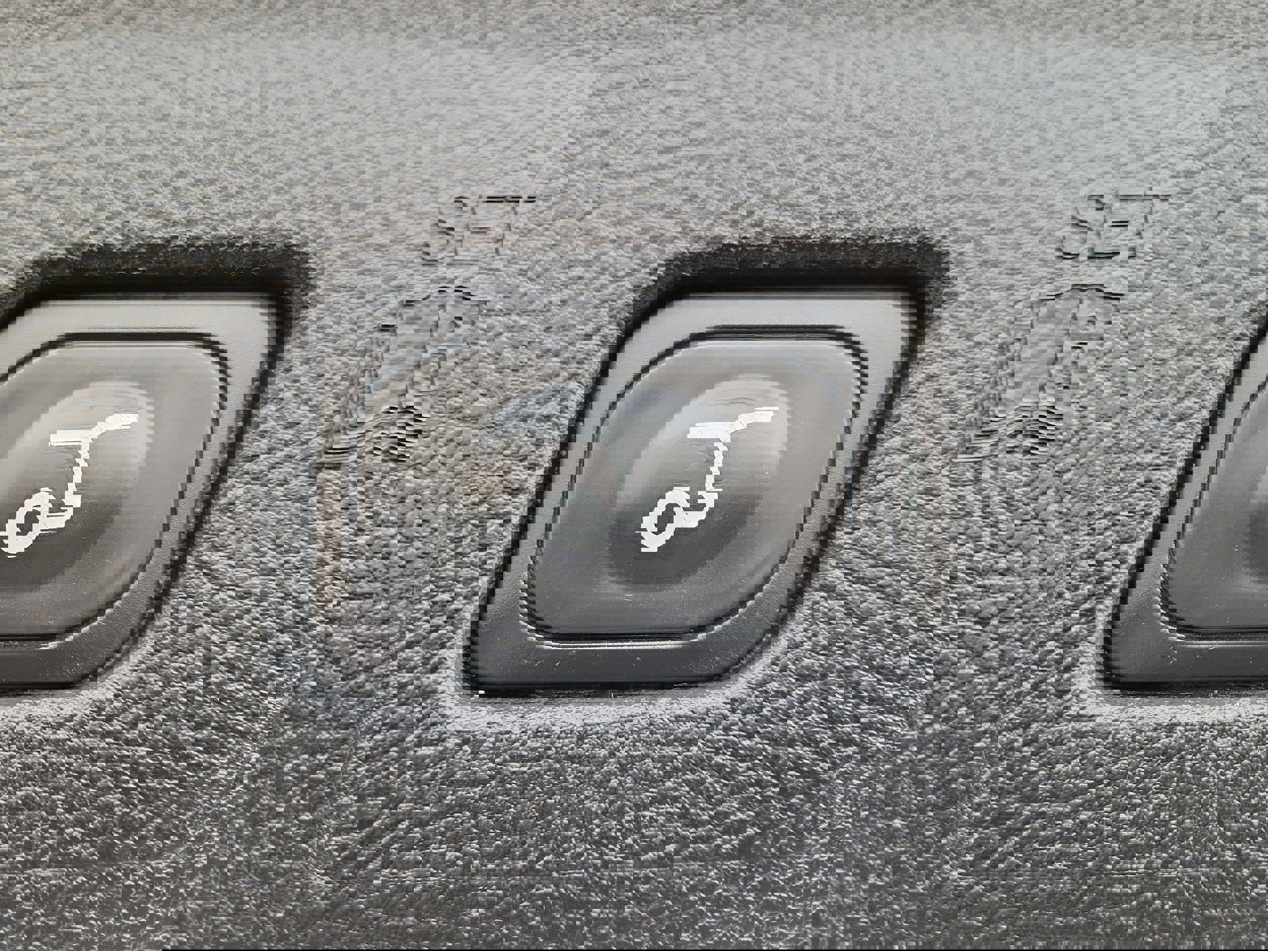 Used 2024 Ford Edge SEL w/ Convenience Package image 10