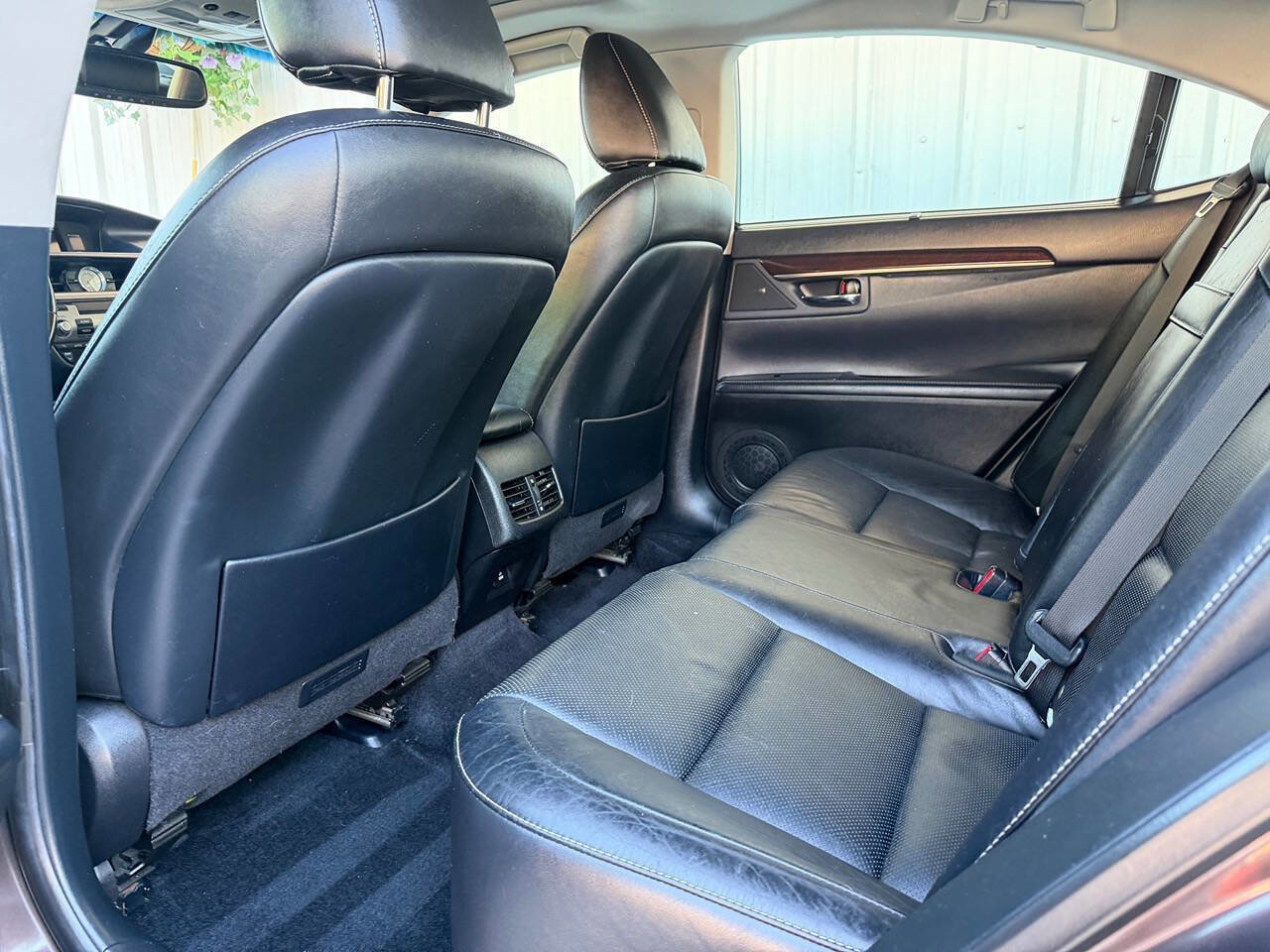 Used 2013 Lexus ES 350 FWD image 25