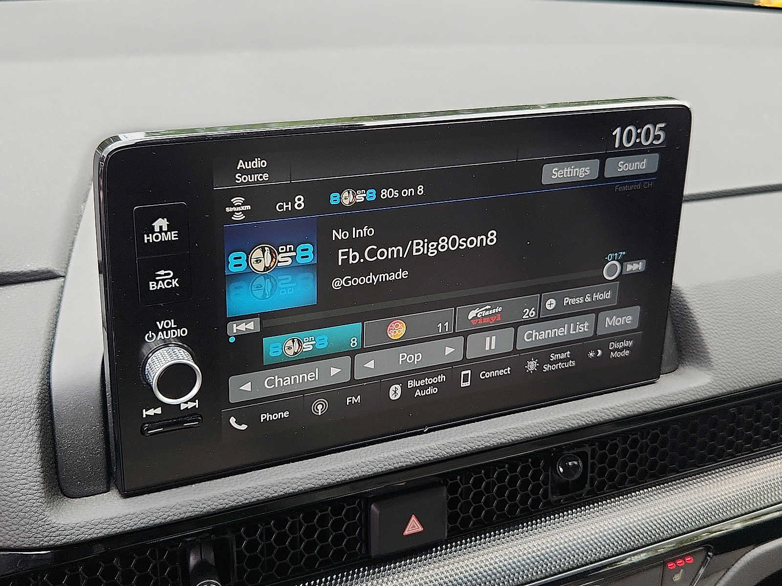 Used 2024 Honda CR-V EX-L image 16