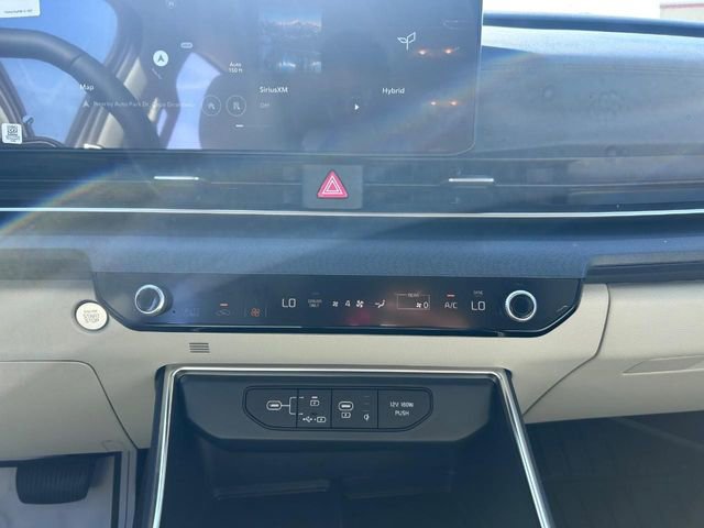 New 2026 Kia Carnival EX FWD image 14