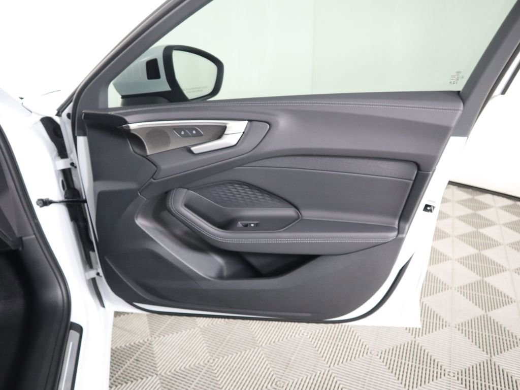 Used 2025 Audi A5 2.0T Premium Plus Sedan w/ Premium Plus image 28