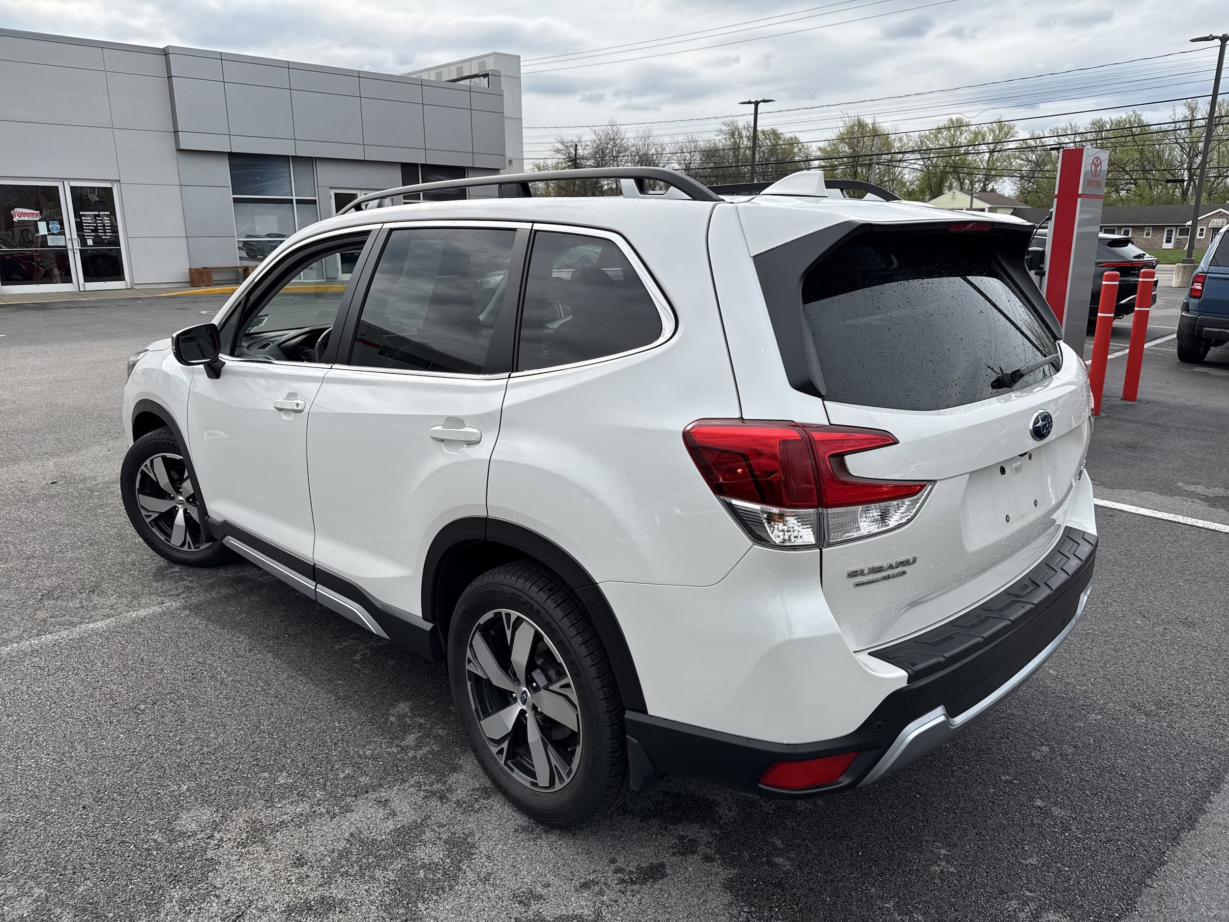 Used 2021 Subaru Forester Touring AWD/4WD image 10