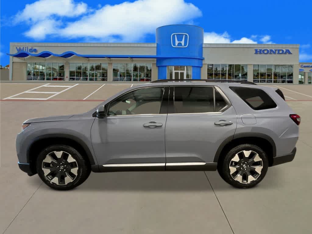 New 2026 Honda Pilot Touring image 2