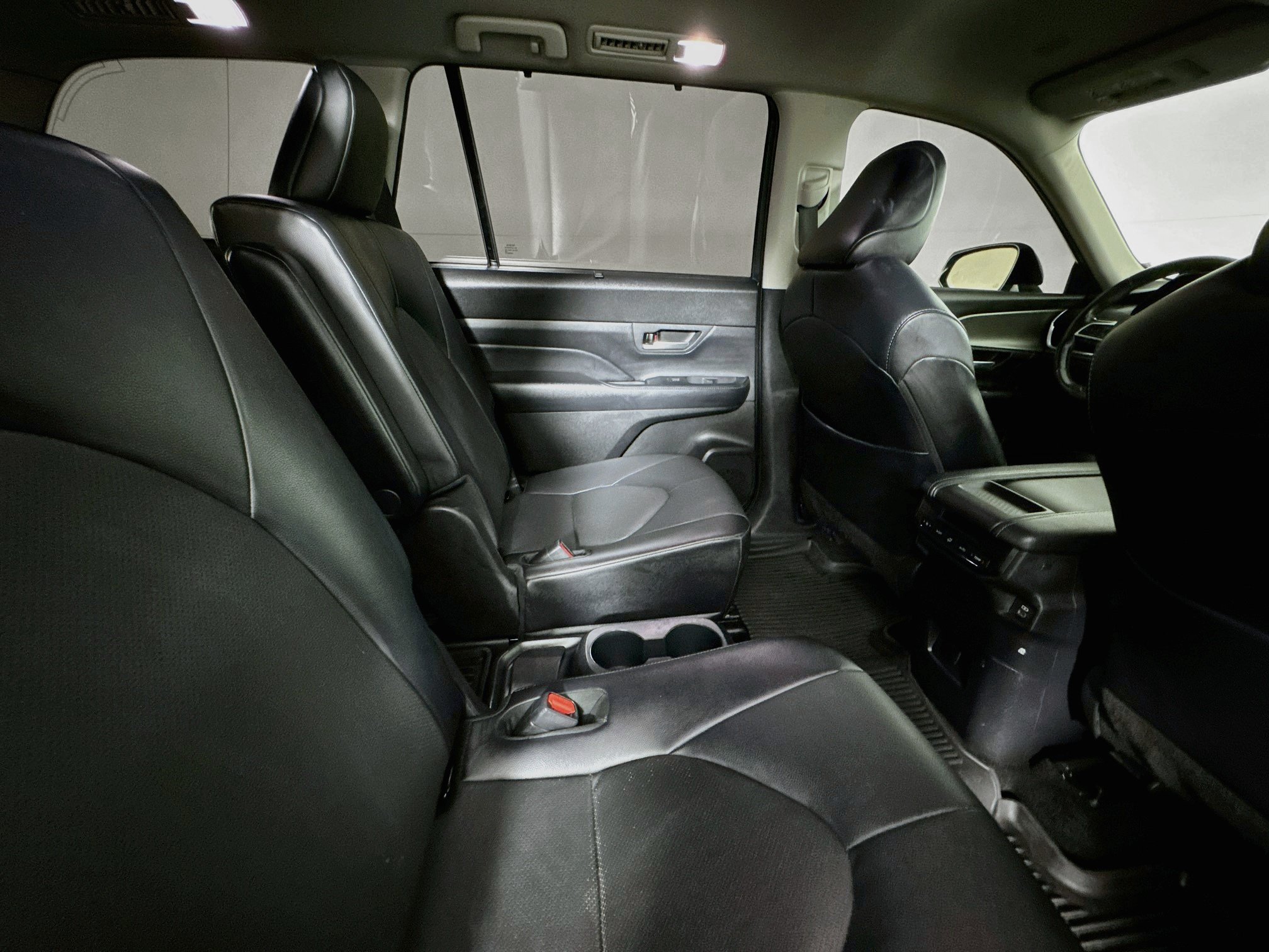 Used 2024 Toyota Grand Highlander FWD image 25