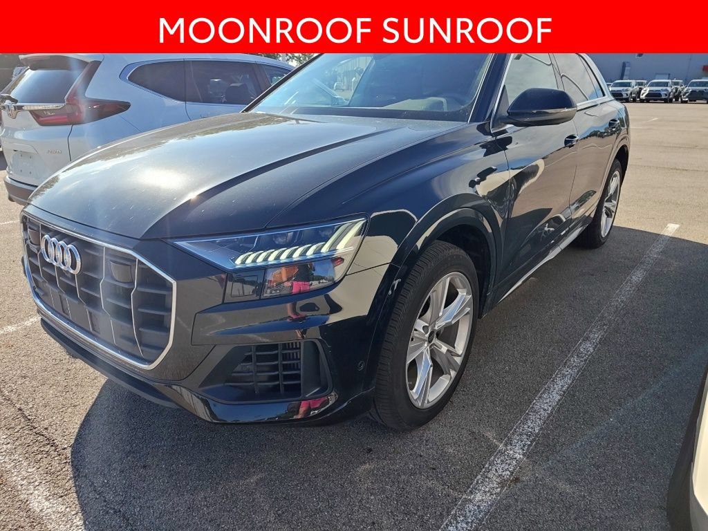 Used 2023 Audi Q8 Premium AWD/4WD image 6