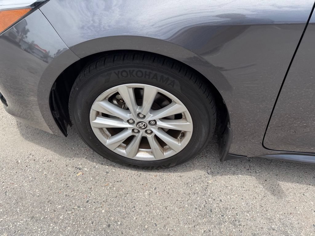 Used 2024 Toyota Corolla SE FWD image 9