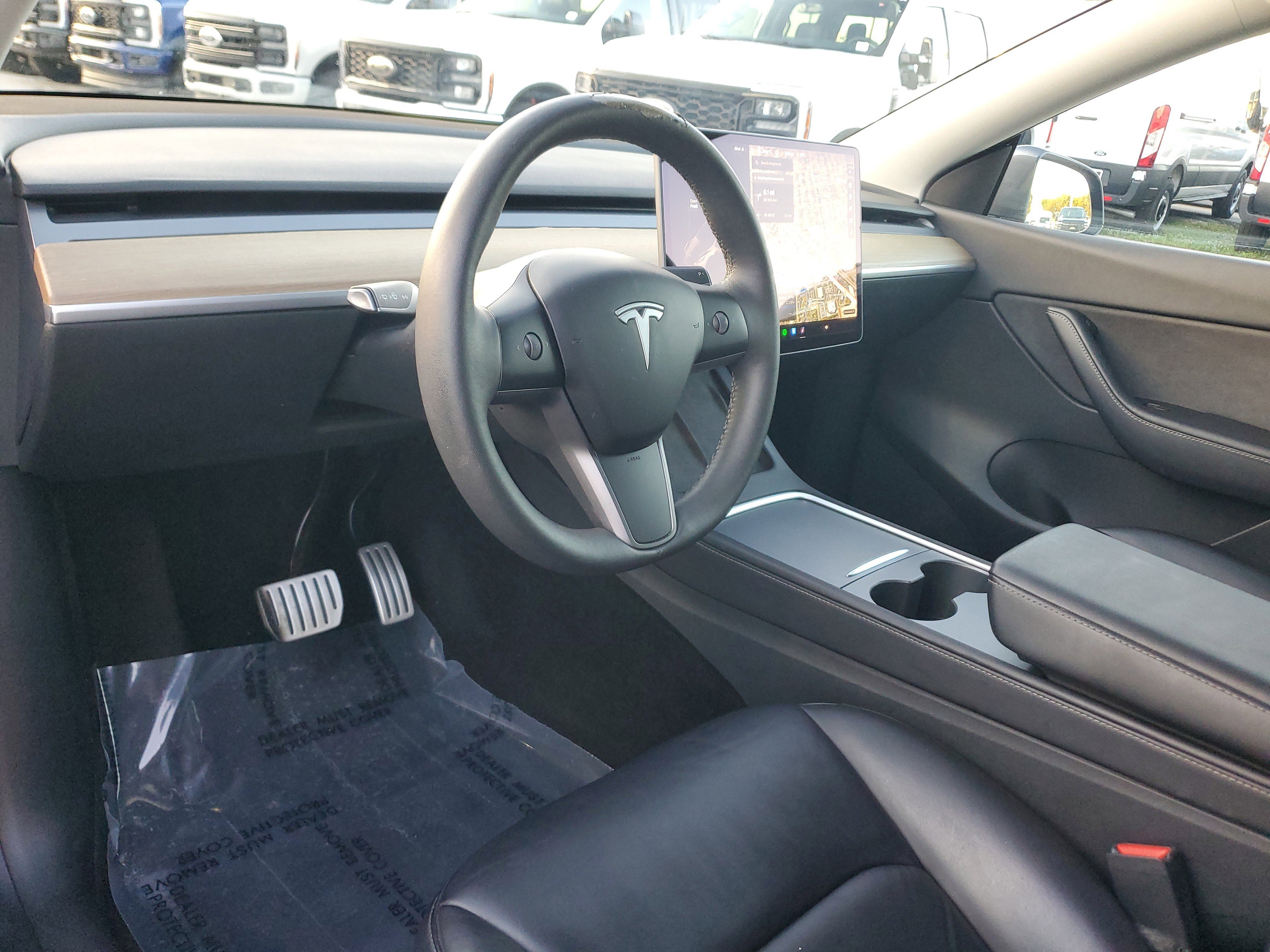 Used 2022 Tesla Model Y Performance image 6