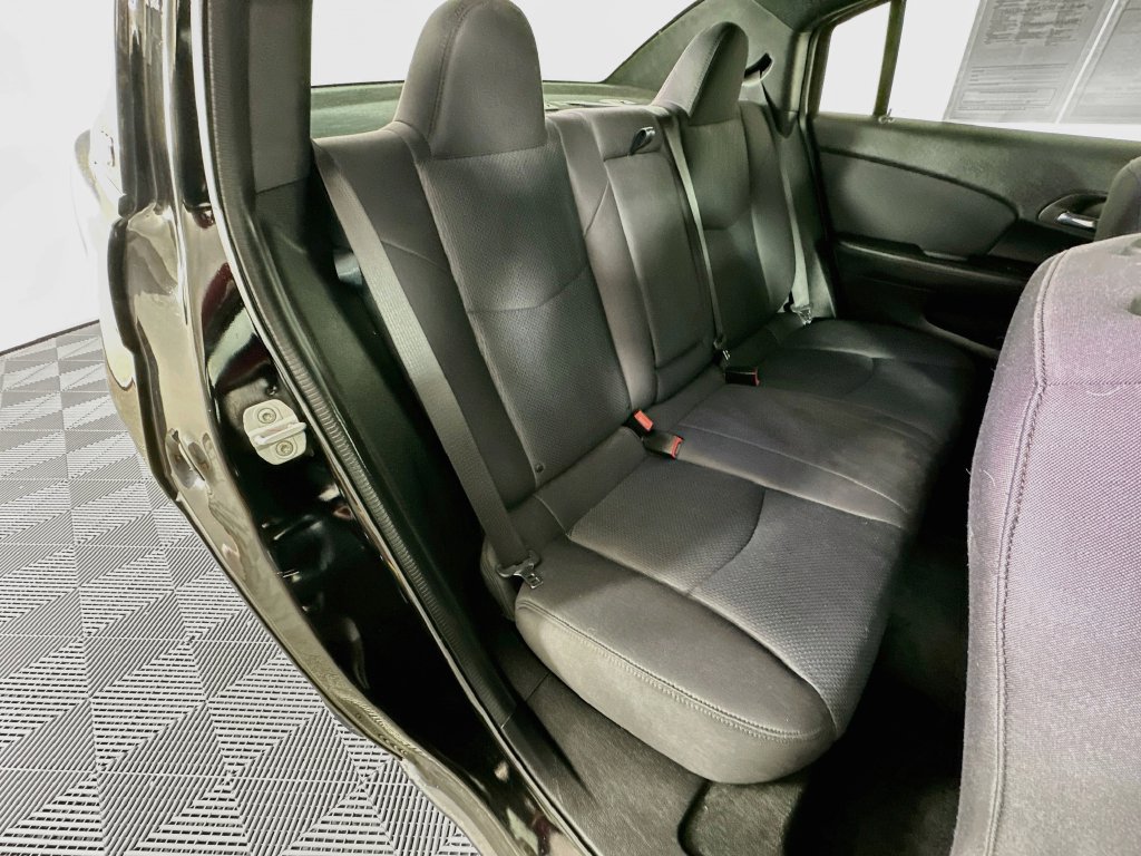 Used 2013 Chrysler 200 Touring w/ Cold Weather Group FWD image 30