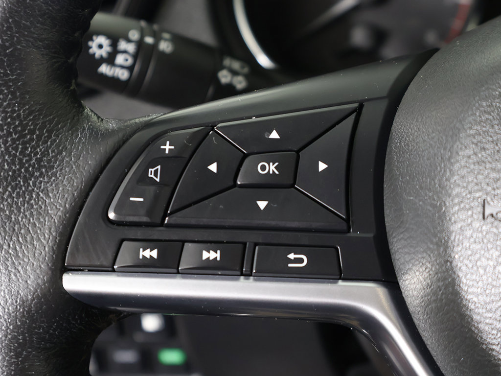 Used 2019 Nissan Rogue SL AWD/4WD image 43