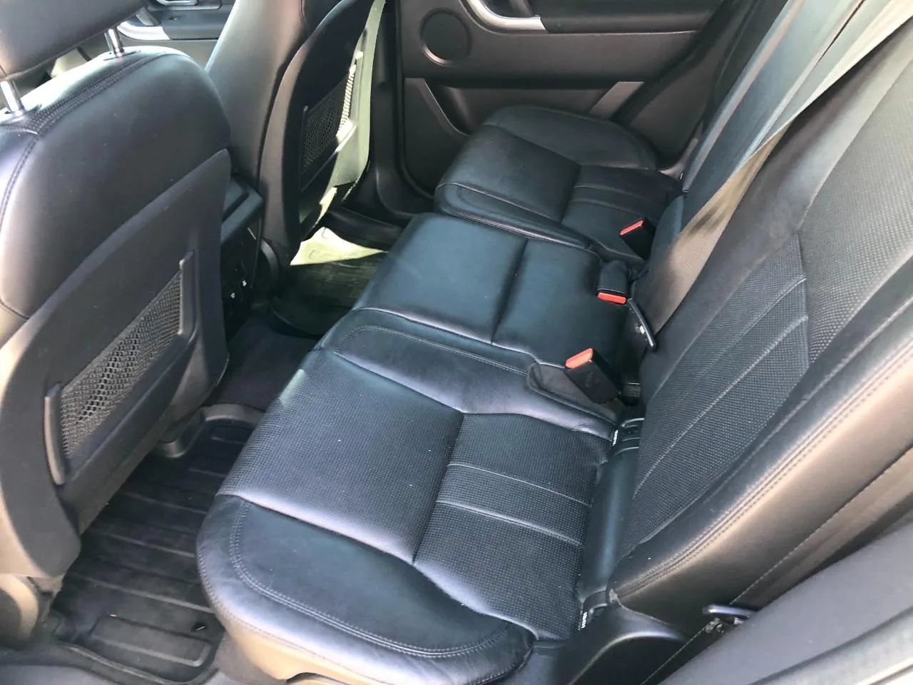 Used 2015 Land Rover Discovery Sport HSE AWD/4WD image 27