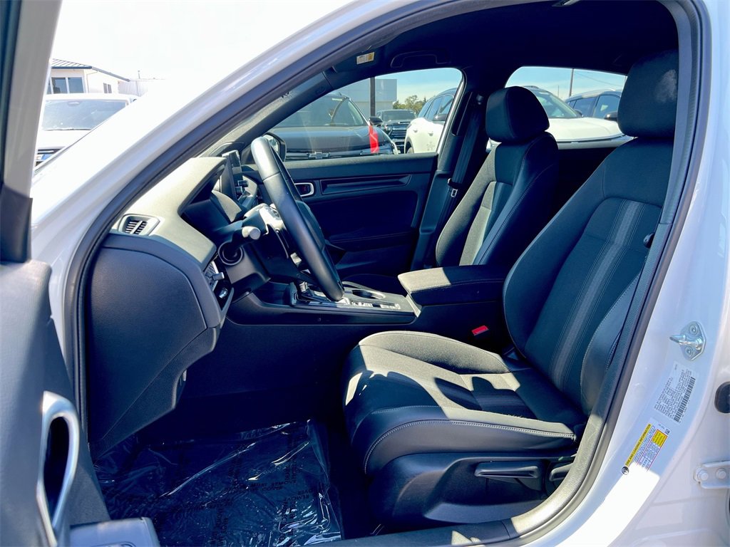 Used 2023 Honda Civic Sport image 17
