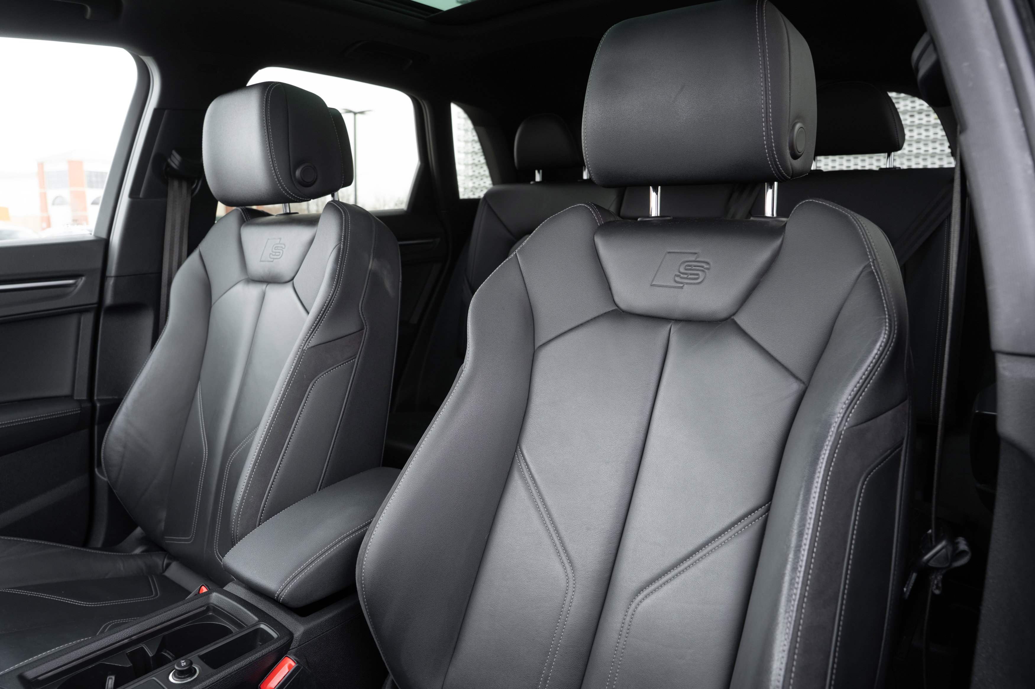 Used 2020 Audi Q3 2.0T Prestige w/ Prestige Package AWD/4WD image 19