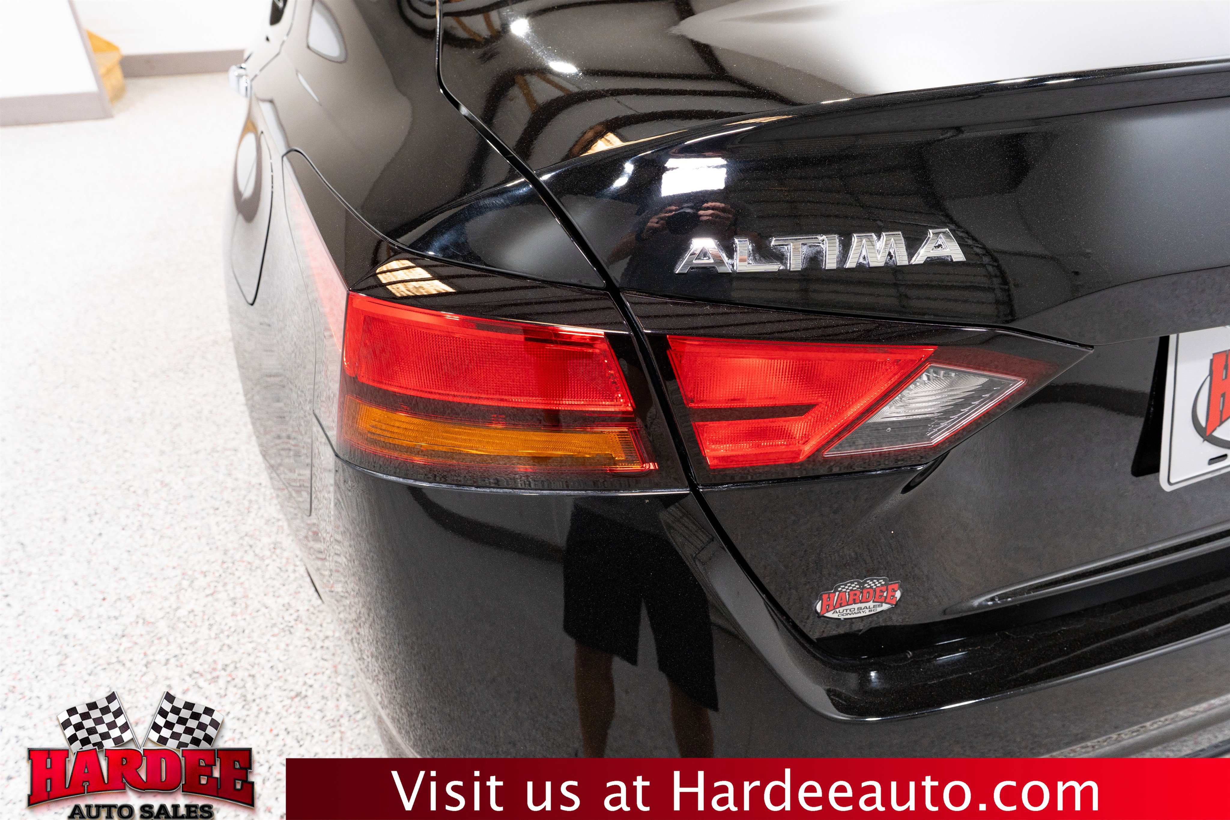 Used 2020 Nissan Altima 2.5 S FWD image 9