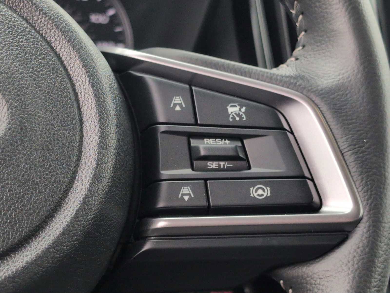 Certified 2026 Subaru Ascent Premium image 24