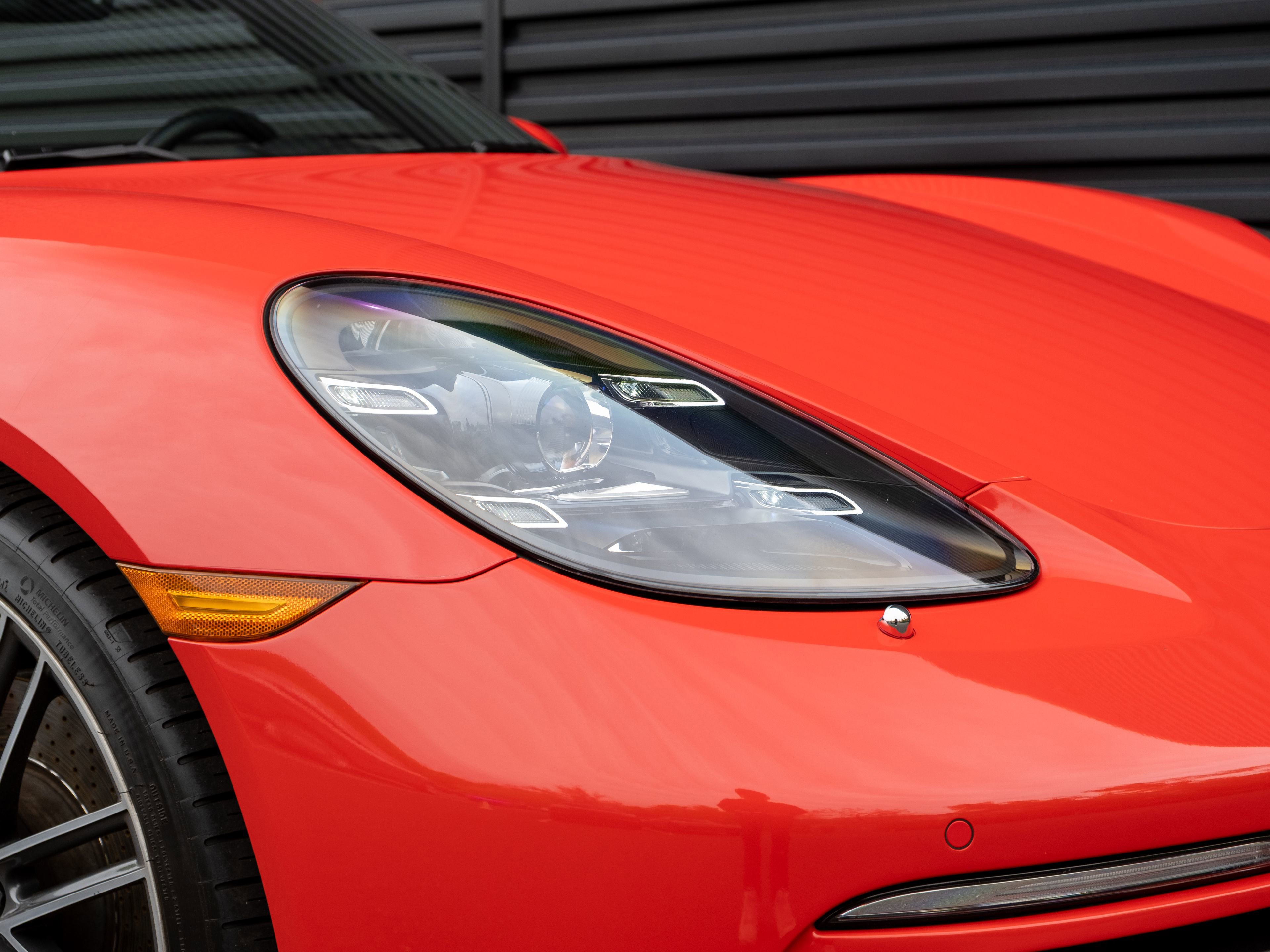 Certified 2020 Porsche 718 Boxster S RWD image 16