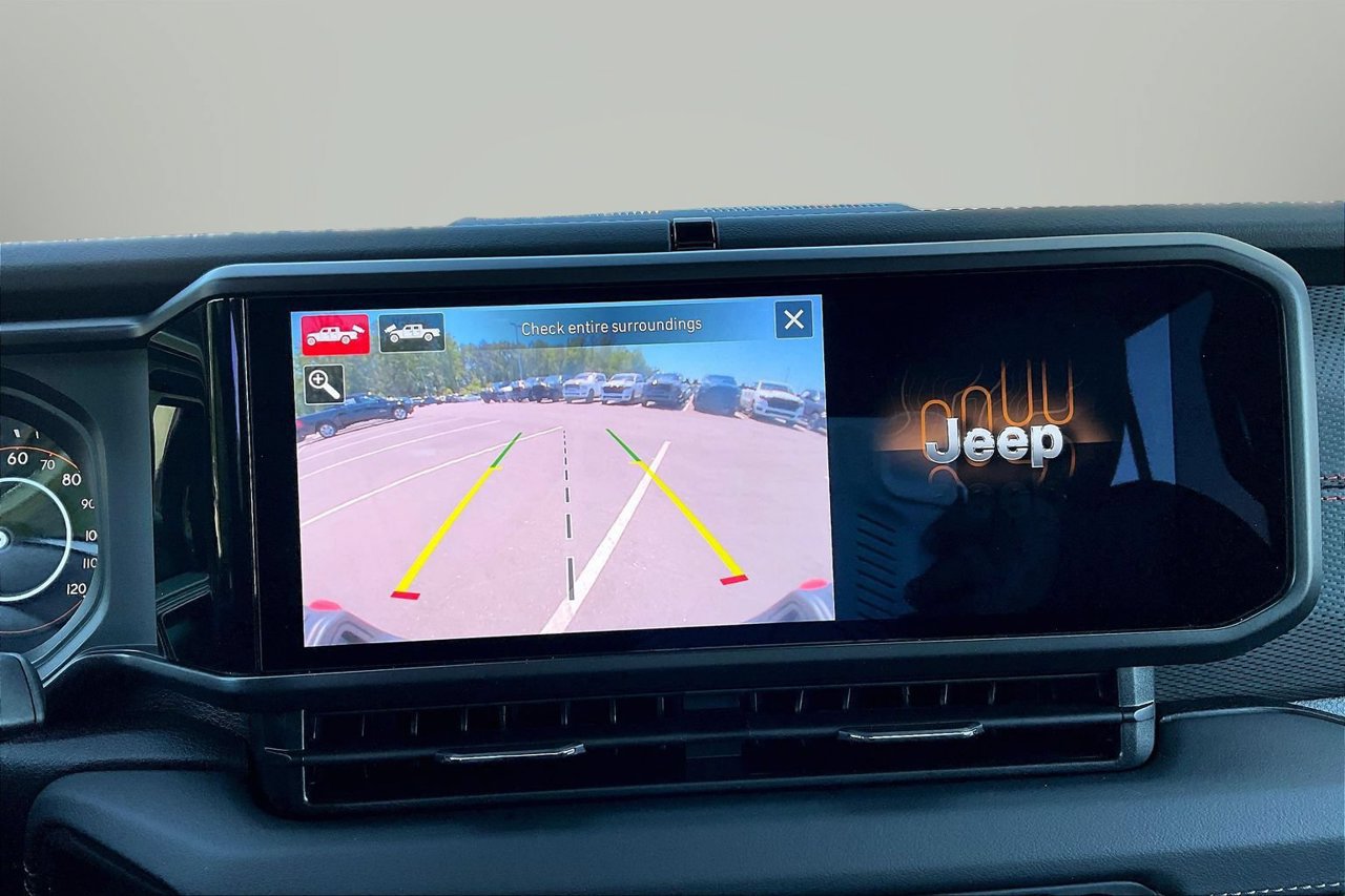 New 2026 Jeep Gladiator Rubicon AWD/4WD image 13
