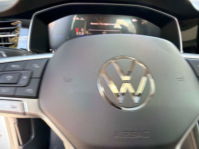 New 2027 Volkswagen Jetta SE FWD image 24