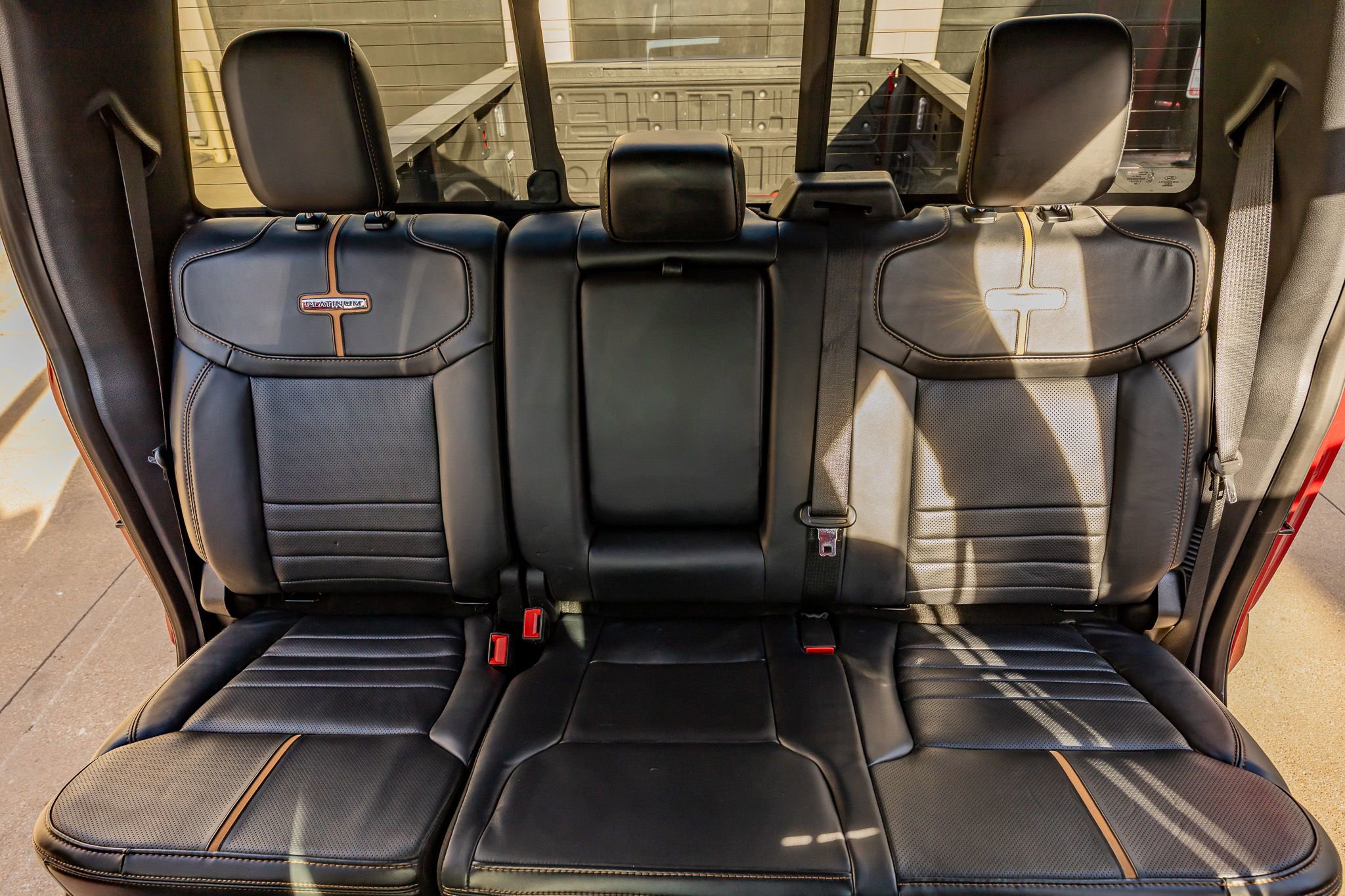 Used 2024 Ford F350 Platinum image 33