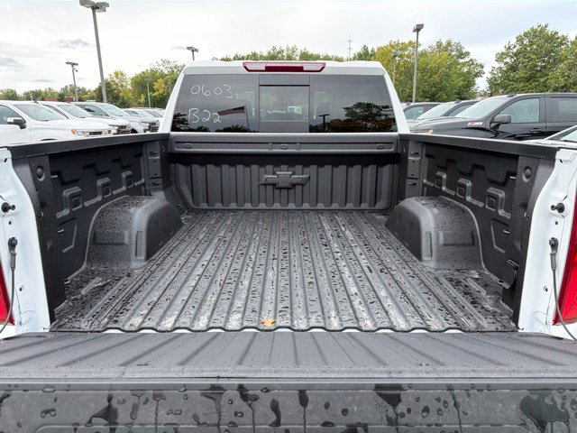 New 2026 Chevrolet Silverado 1500 RST w/ Redline Edition AWD/4WD image 30