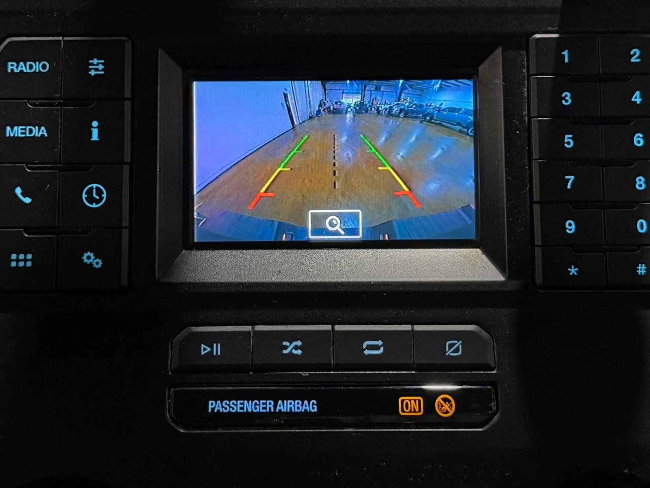 Used 2022 Ford F250 XL w/ Power Equipment Group image 7