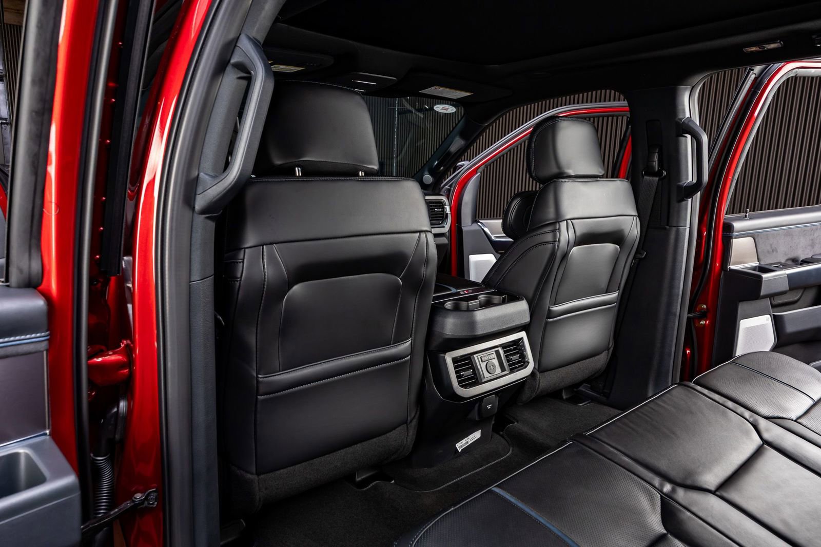 Used 2026 Ford F250 Platinum image 35