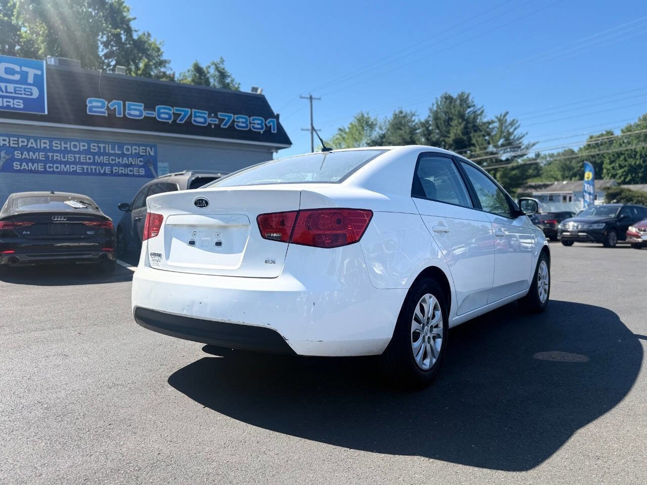Used 2010 Kia Forte EX FWD image 10