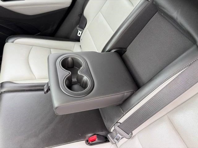 Used 2019 Chevrolet Equinox Premier w/ Premier True North Edition AWD/4WD image 35