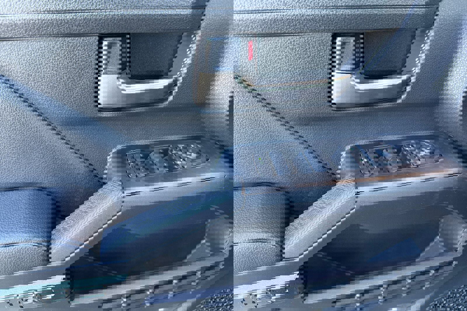 New 2026 Toyota Tacoma TRD Off-Road image 12