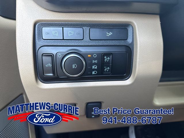Used 2023 Ford F250 Lariat AWD/4WD image 29