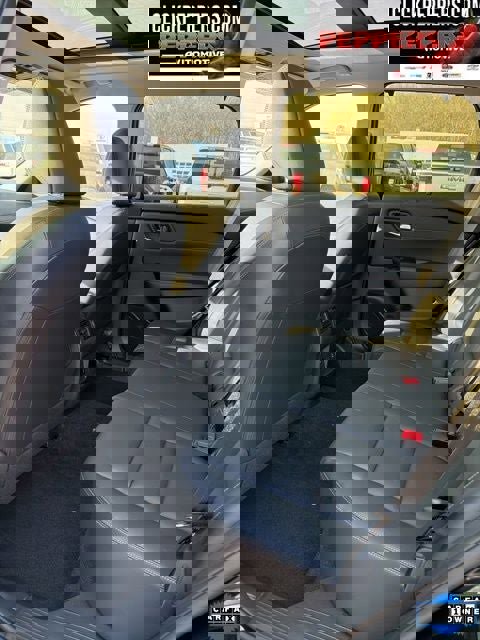 Used 2025 Nissan Rogue SL w/ Tech Package image 10