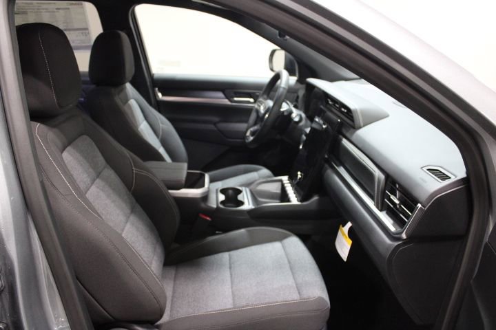 Used 2026 GMC Terrain Elevation w/ Technology Package II image 23