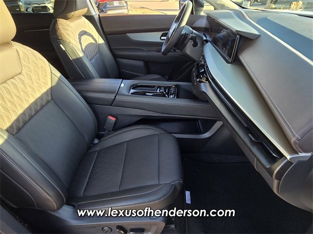 Used 2025 Nissan Murano Platinum w/ Cargo Package image 17