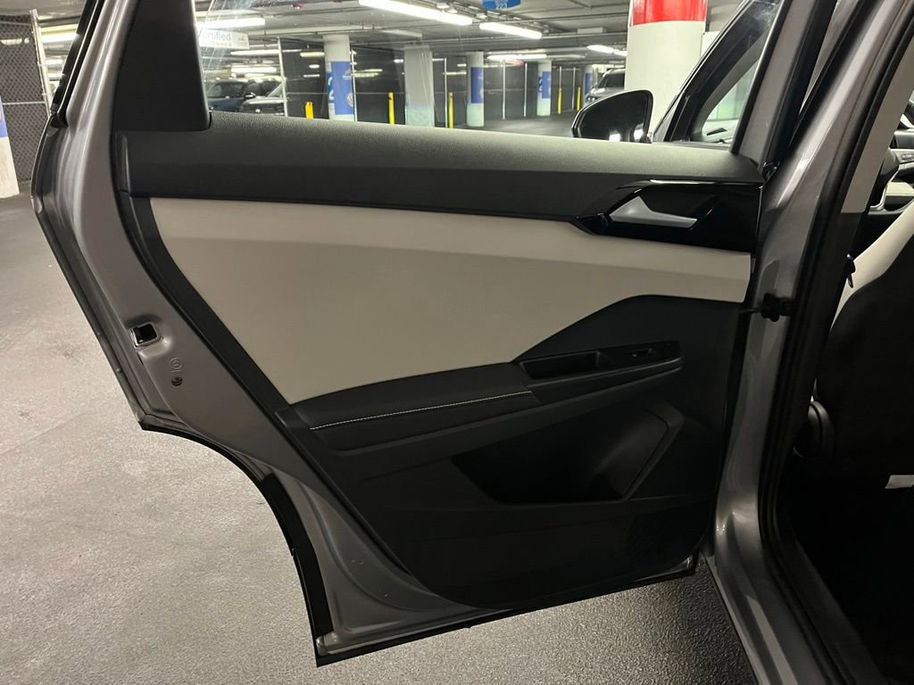 Used 2025 Volkswagen Taos S AWD/4WD image 19