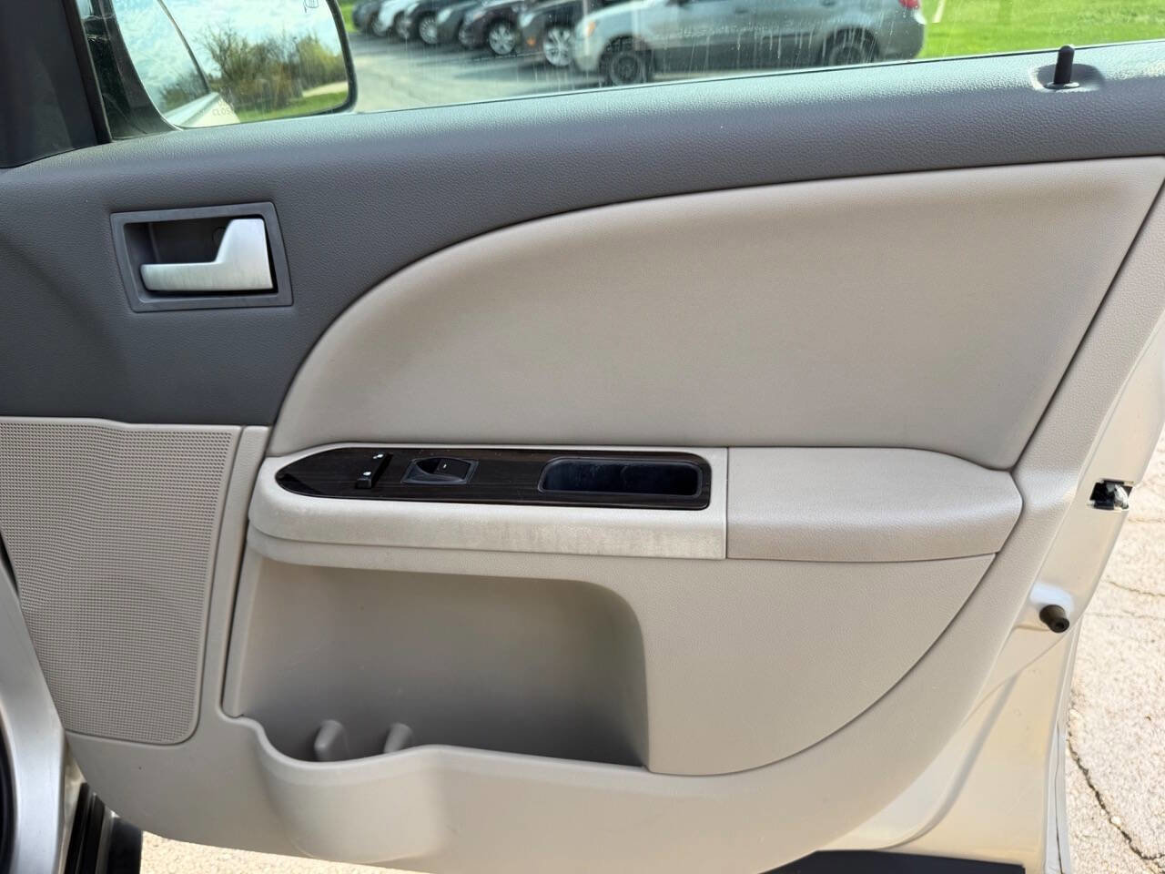 Used 2008 Mercury Sable Premier FWD image 16