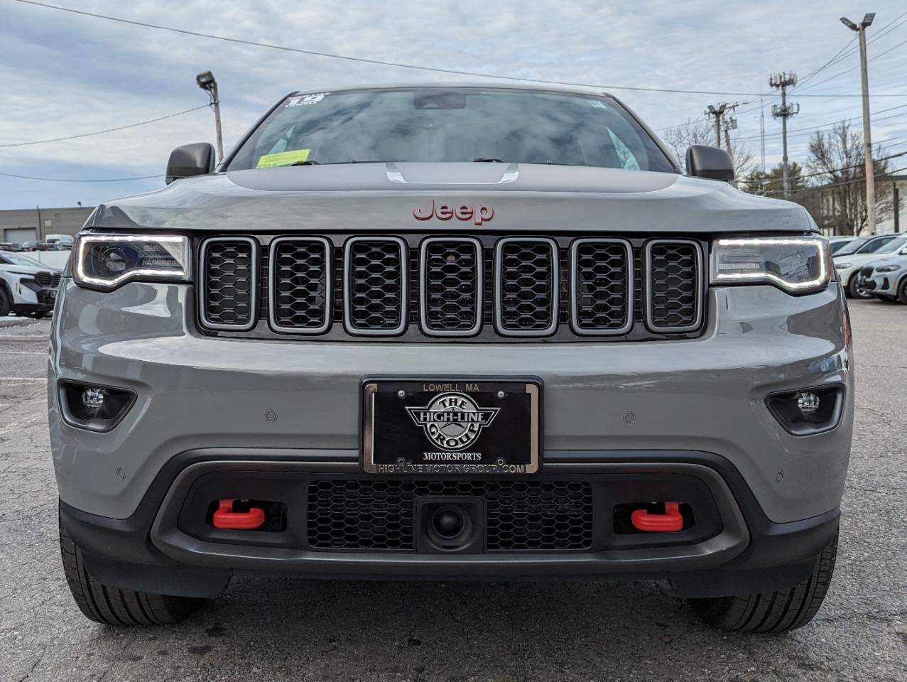 Used 2019 Jeep Grand Cherokee Trailhawk w/ Trailhawk Luxury Group AWD/4WD image 4