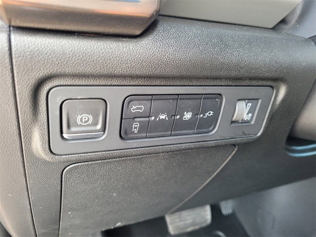 Used 2024 GMC Hummer EV 3X image 24