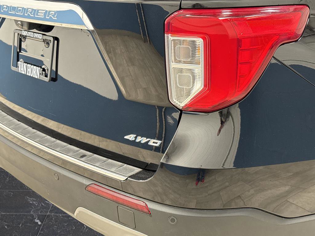 Used 2023 Ford Explorer Limited image 36