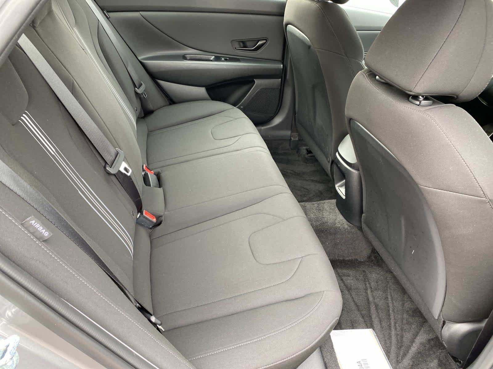 Used 2025 Hyundai Elantra Sport FWD image 20