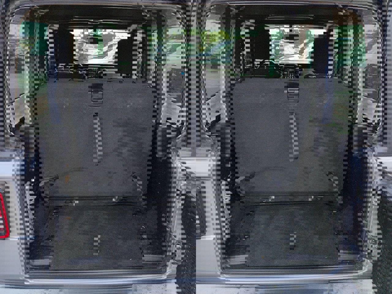 Used 2020 Jeep Wrangler Sport AWD/4WD image 13