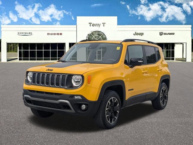 Used 2023 Jeep Renegade Latitude image 3