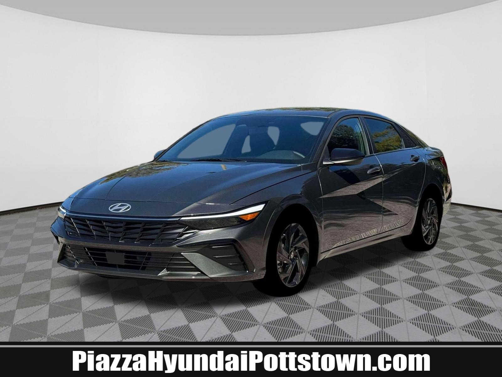 New 2026 Hyundai Elantra SEL Sport FWD image 1