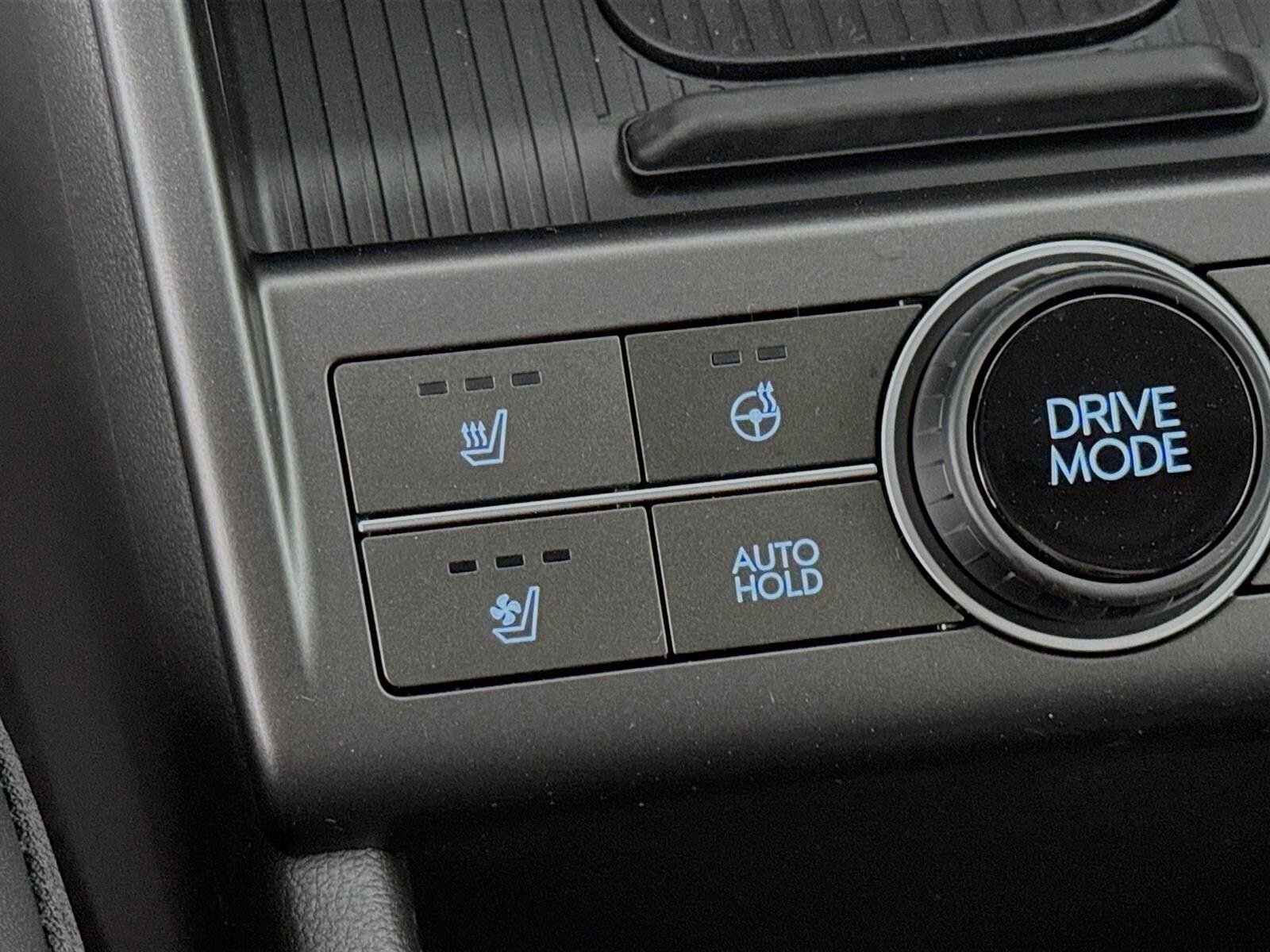 New 2026 Hyundai Kona Limited FWD image 23