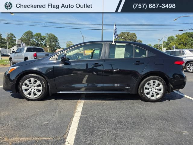 Used 2023 Toyota Corolla LE w/ Carpet Mat Package (TMS) AWD/4WD image 2